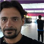 Insegnante Tennis offre lezioni private a bambini e adulti.Disponibilità a spostamenti su Roma